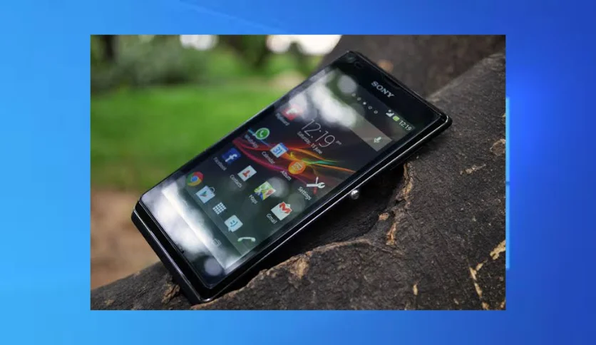 Sony Xperia C2104